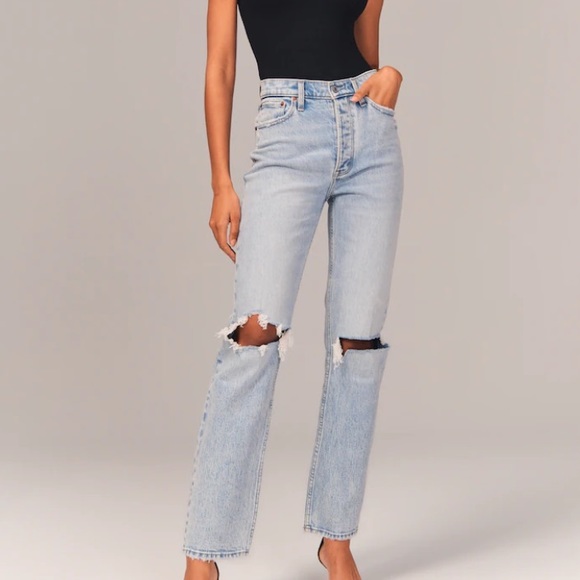 NWT ABERCROMBIE AND FITCH DAD JEANS - Picture 2 of 3